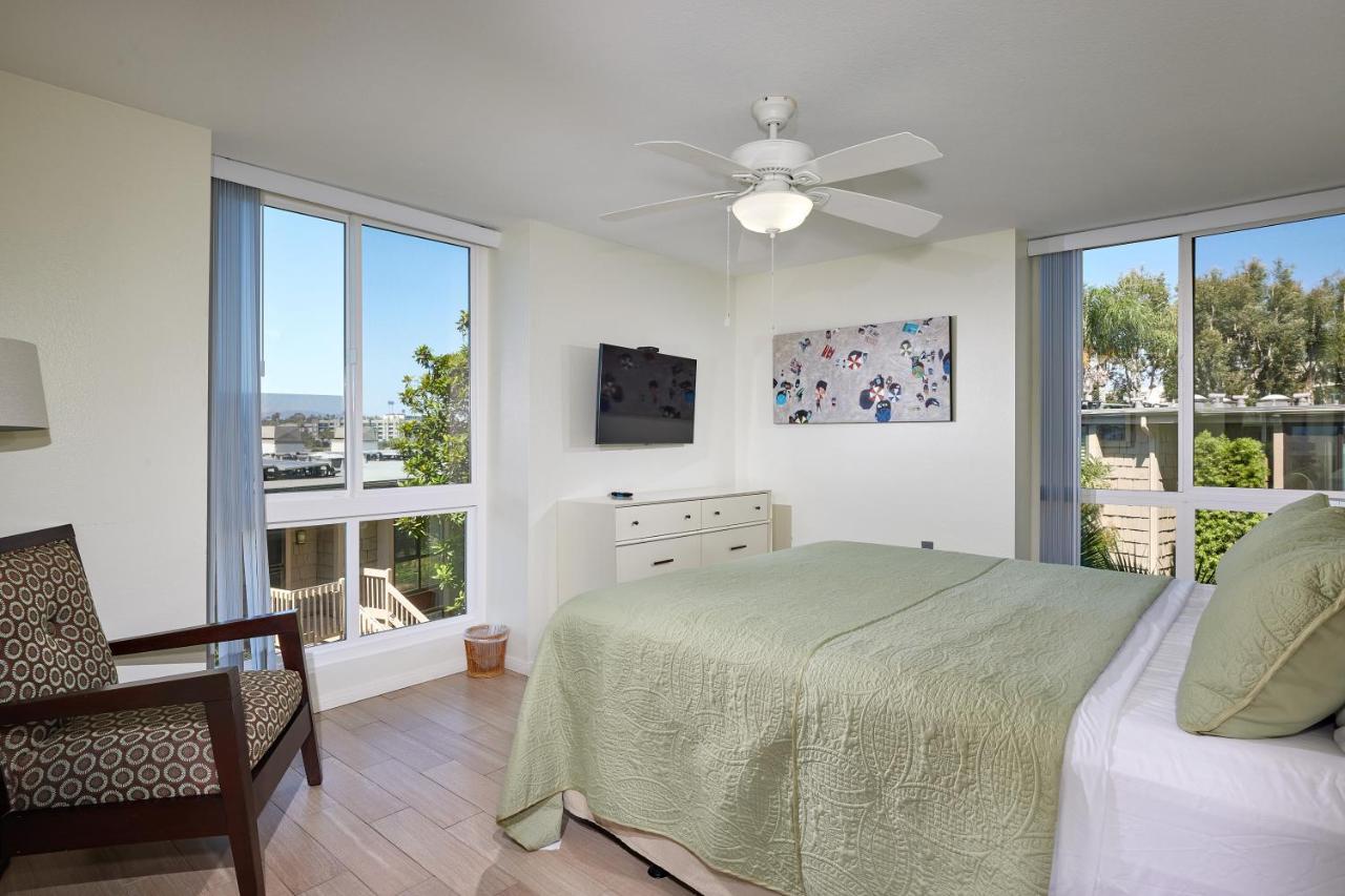 Oceanside Beach Condos Екстер'єр фото
