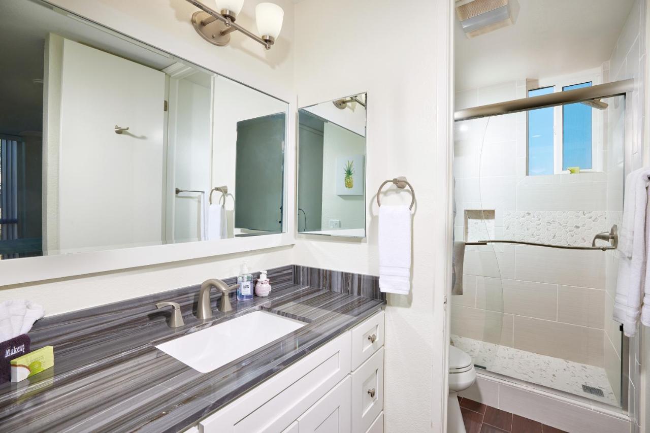 Oceanside Beach Condos Екстер'єр фото